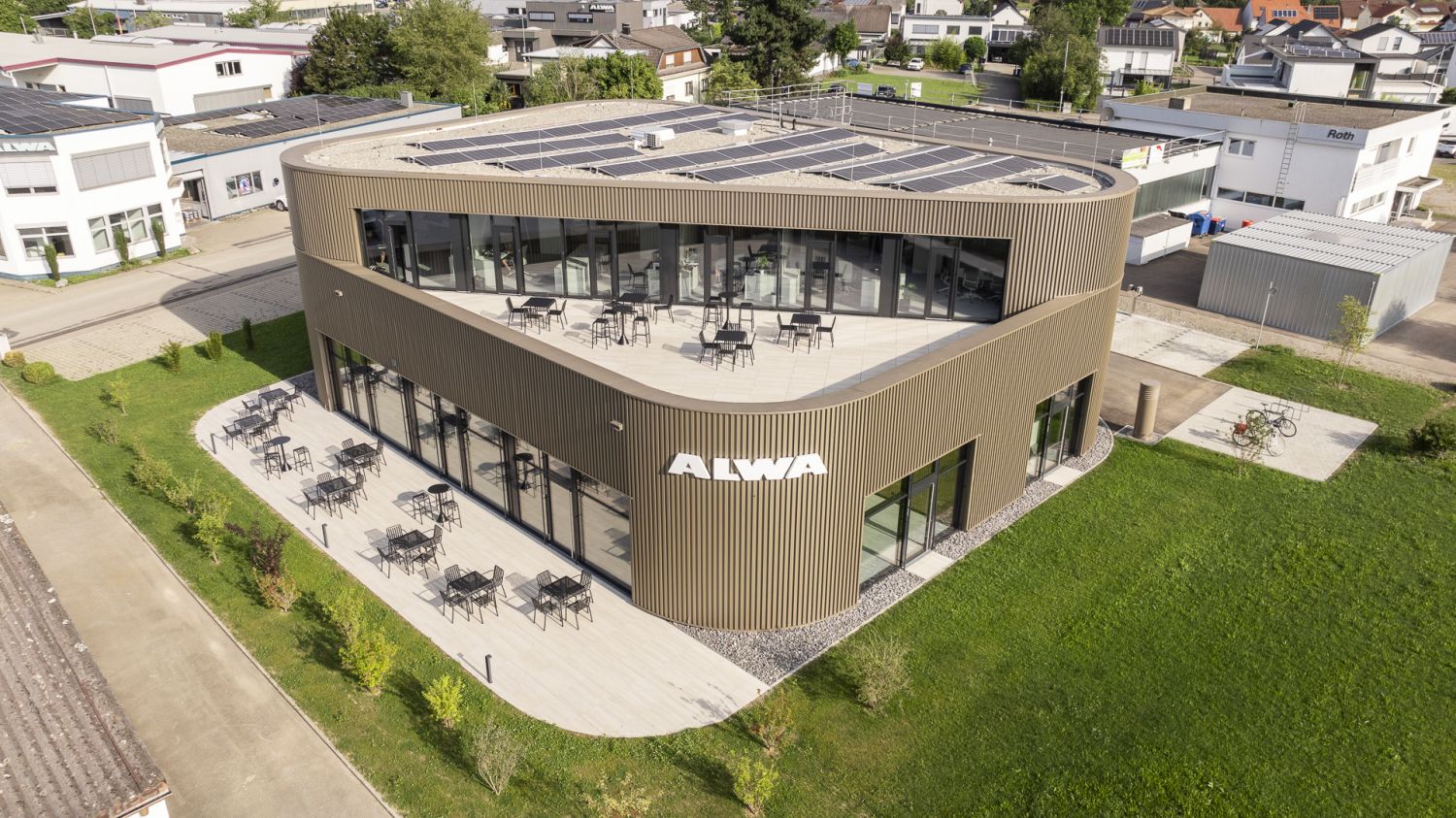 Neubau Verwaltung ALWA Deißlingen Außenansicht Fassade Bild03 Neubau Verwaltung ALWA Deißlingen Außenansicht Fassade Bild03