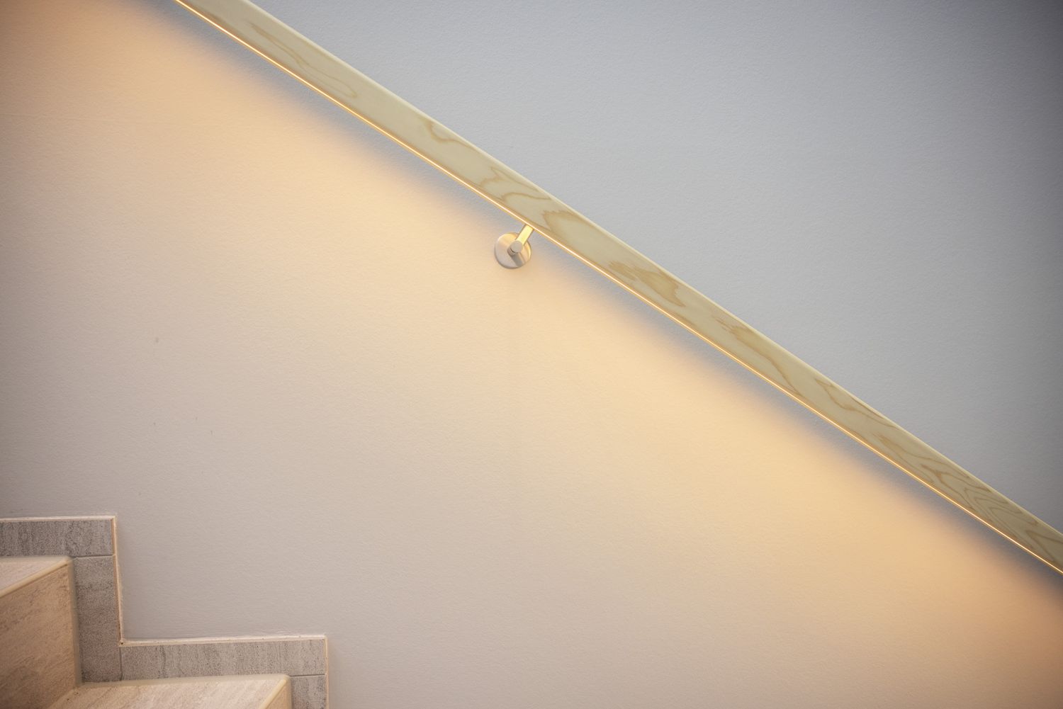 Neubau Verwaltung ALWA Deißlingen Ausbau Treppenhaus Bild01 Neubau Verwaltung ALWA Deißlingen Ausbau Treppenhaus Bild01