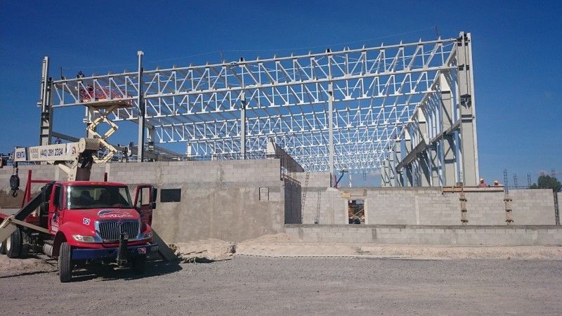Rohbau Industriehalle in Mexico 